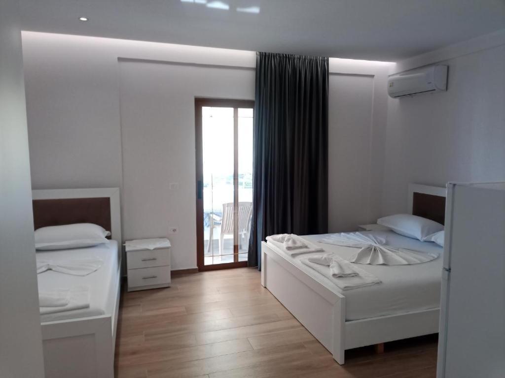 Sun&Sea Hotel Ksamil Bagian luar foto