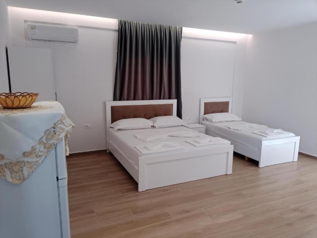 Sun&Sea Hotel Ksamil Bagian luar foto