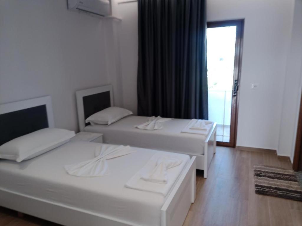Sun&Sea Hotel Ksamil Bagian luar foto